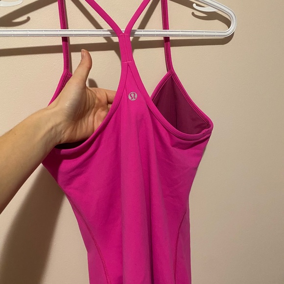 Lululemon tank - Picture 2 of 3